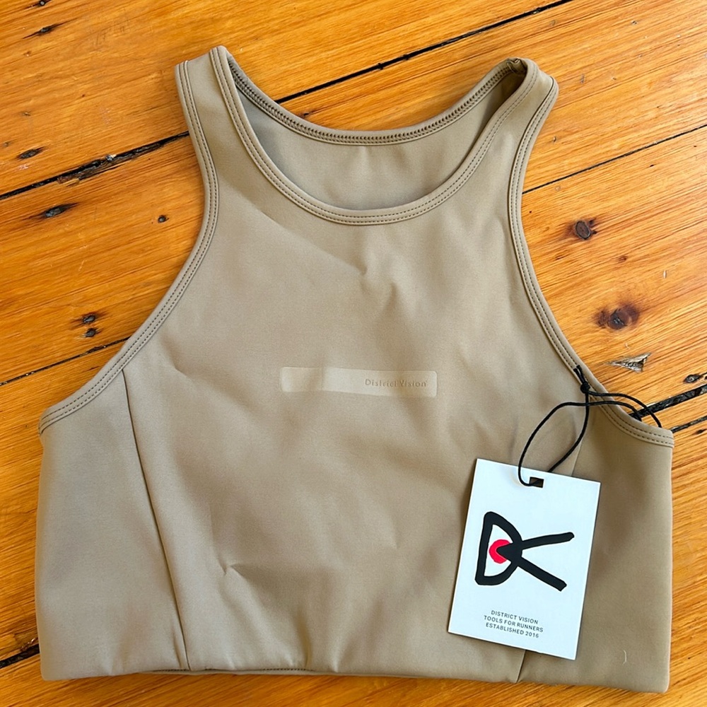 DISTRICT VISION Tan Shala Yoga Sport Top, size small and brand new!